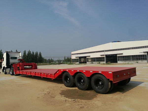 Low bed trailer